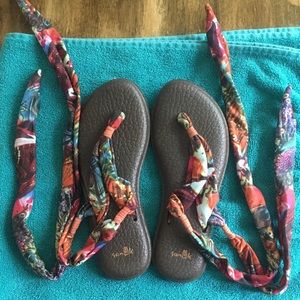 Sanuk yoga sling gladiator sandal EUC Sz:6
